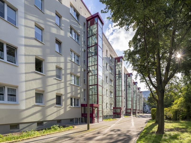 Für rüstige Rentner - Aufzug über halbe Etage - Photo 1